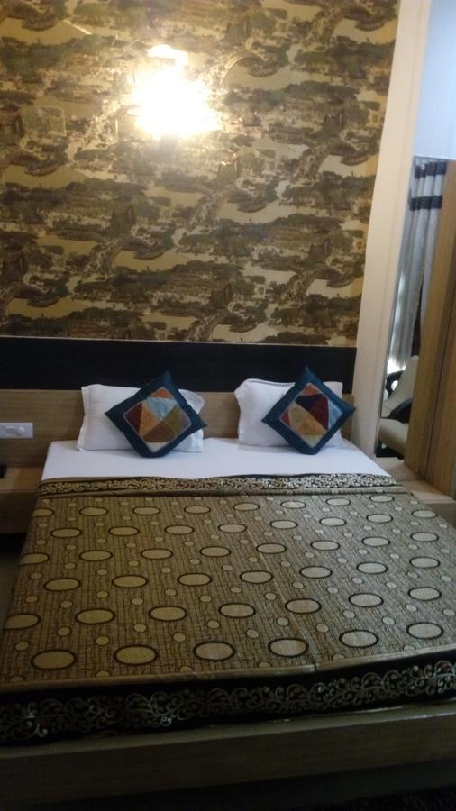 Hotel Desire Hisar Экстерьер фото