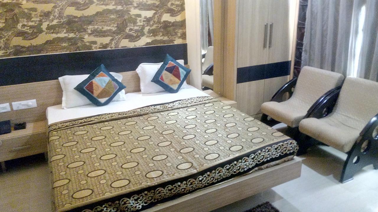 Hotel Desire Hisar Экстерьер фото