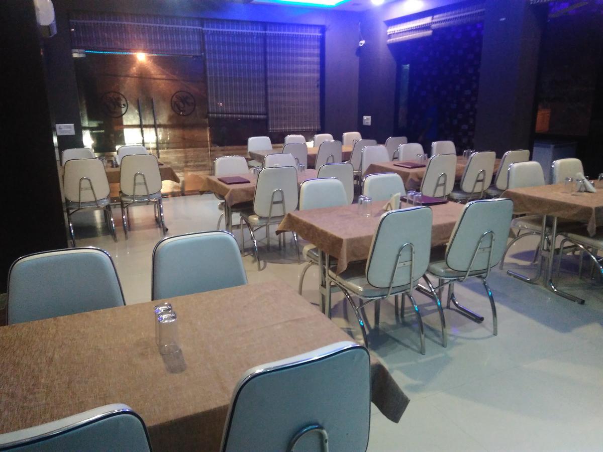 Hotel Desire Hisar Экстерьер фото