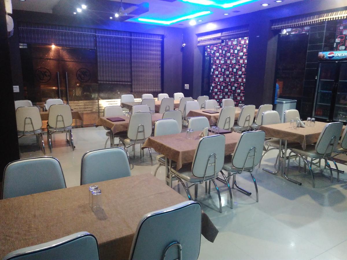 Hotel Desire Hisar Экстерьер фото
